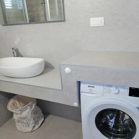 Apartment Boris Colic *